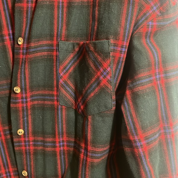 NEW NWOT LOVERS AND FRIENDS GELA OVERSIZED TOP PLAID FLANNEL BUTTON SHIRT sz S - Picture 4 of 4